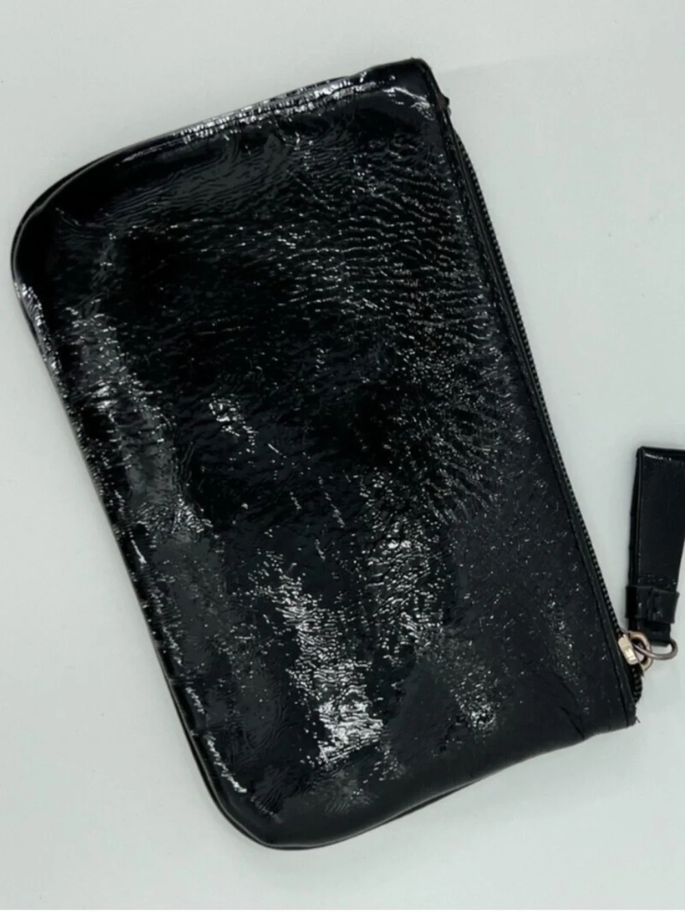 Victoria’s Secret faux patent leather black zip wallet with keyring